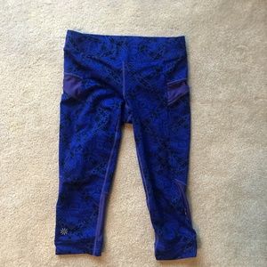 Athleta cropped leggings
